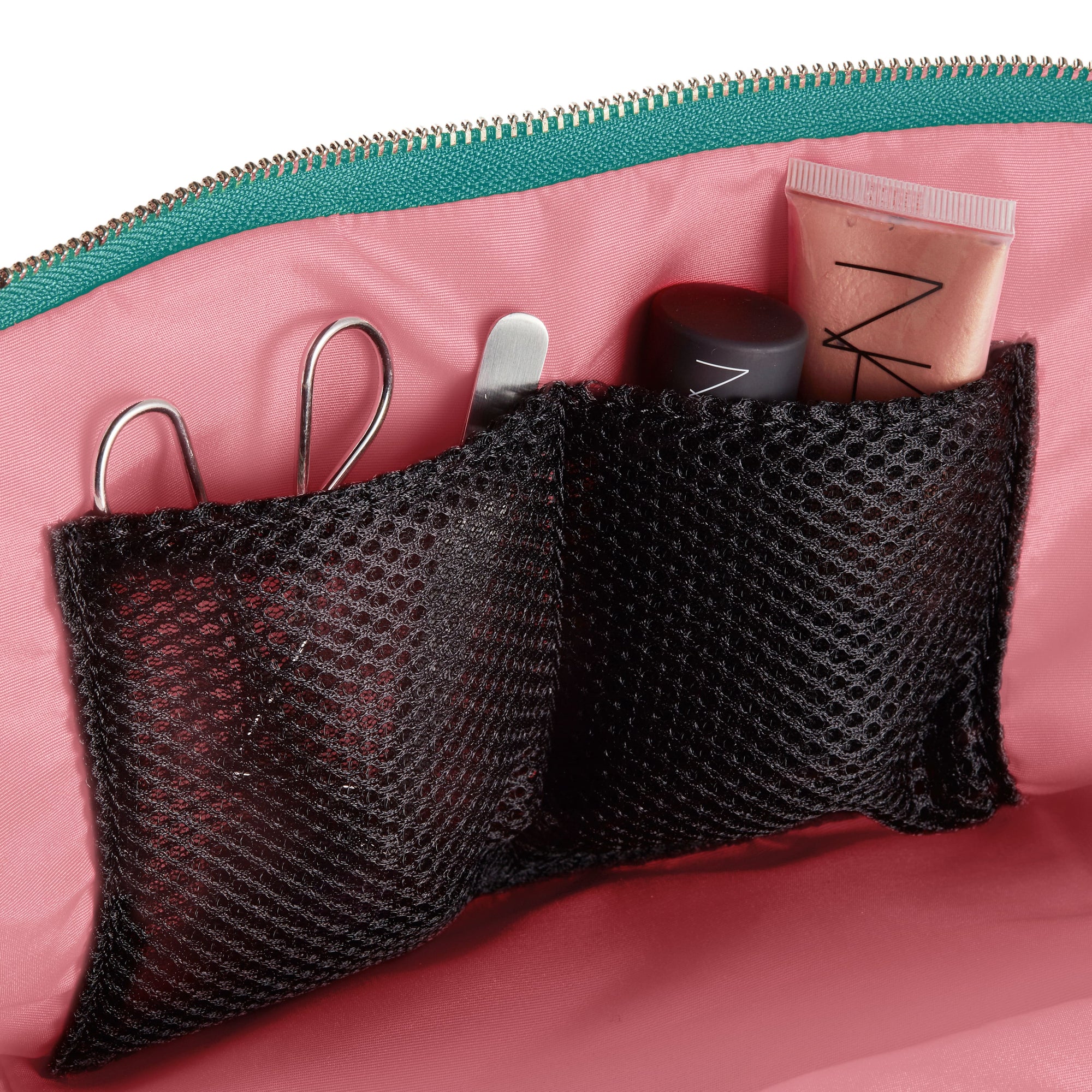 Vacationer Makeup Bag - Sale